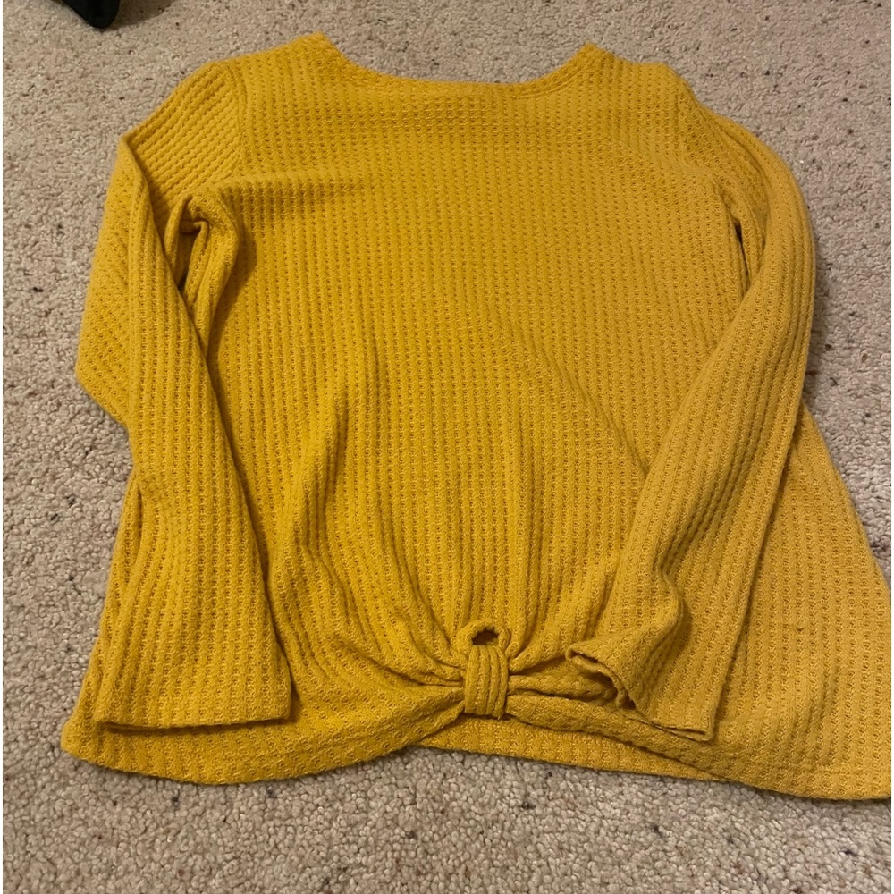 this is a great sweater that is super soft!